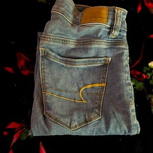 American eagle skinny jeans size 2